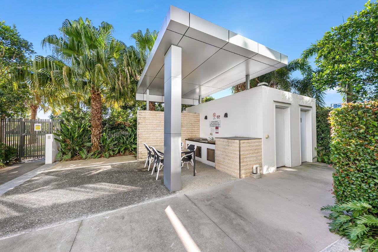 Harbour Quays Apartments Gold Coast Extérieur photo