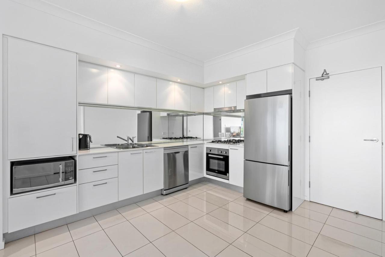 Harbour Quays Apartments Gold Coast Extérieur photo