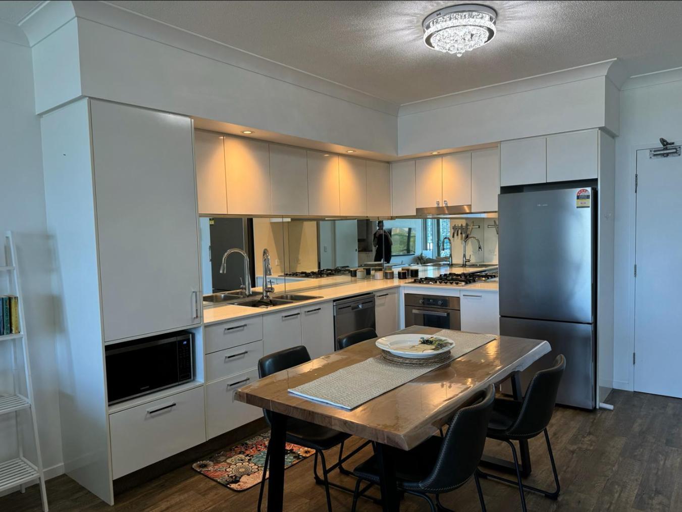Harbour Quays Apartments Gold Coast Extérieur photo