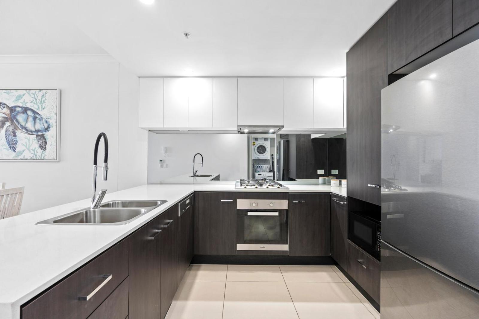 Harbour Quays Apartments Gold Coast Extérieur photo